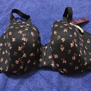 CACIQUE NWT black bra with floral Print Full Coverage  46DD